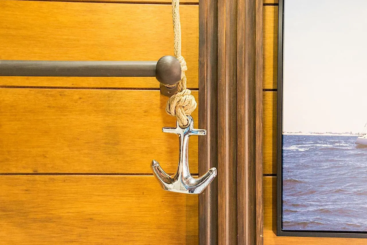 Apartamento Citycenter Pirates Room, Young People Only Málaga